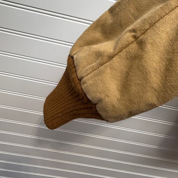 Walls Blizzard Pruf Insulated & Quilted Barn /Chore Coat with Corduroy Collar - Picture 5 of 12